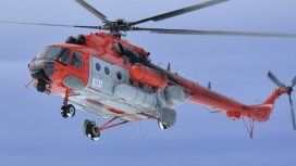La comitiva presidencial pasó la noche en el helicóptero y aguarda el rescate La comitiva presidencial pasó la noche en el helicóptero y aguarda el rescate