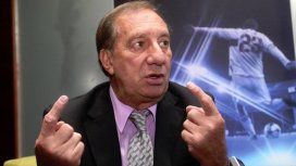 Mejora el estado de salud de Carlos Bilardo Mejora el estado de salud de Carlos Bilardo