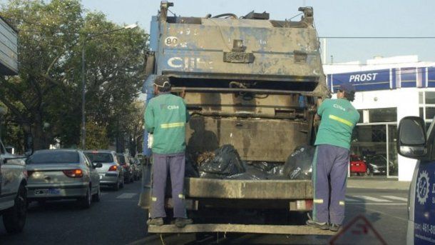 Las concesionarias de la recolección de residuos de Rosario rechazan el incremento del 15 por ciento.