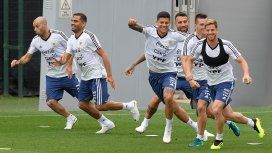 La Selección no viajará a Israel y se quedará en Barcelona hasta su viaje a Rusia. La Selección no viajará a Israel y se quedará en Barcelona hasta su viaje a Rusia.