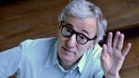 {alttext(Woody Allen,A pesar de las denuncias de abuso en su contra, Woody Allen dice que él debería ser {alttext(Woody Allen,A pesar de las denuncias de abuso en su contra, Woody Allen dice que él debería ser