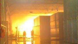Zárate: se incendió el depósito de una cervecería Zárate: se incendió el depósito de una cervecería