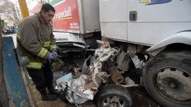 Una beba lucha por su vida tras un choque - Crédito: lmneuquen.com