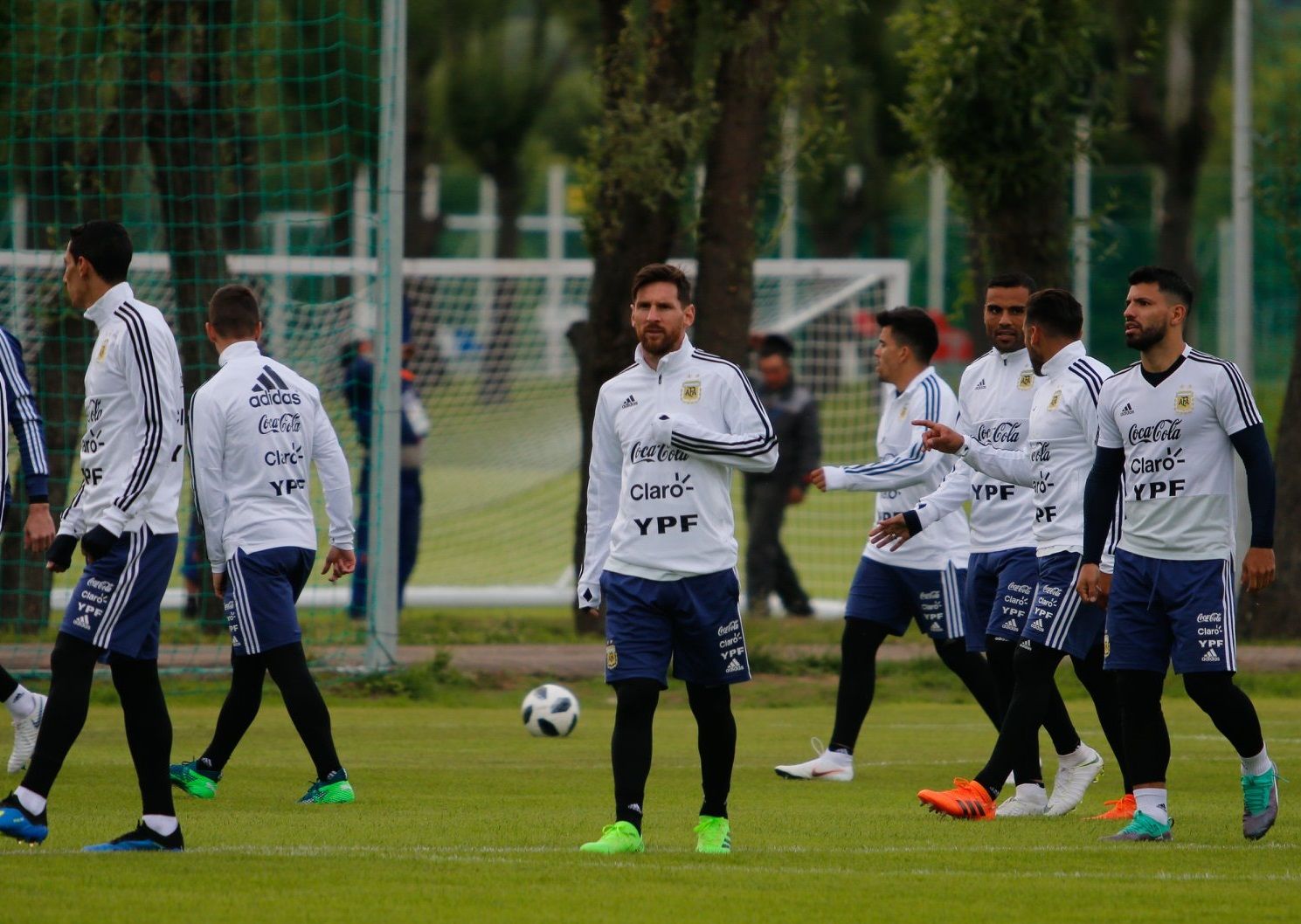 Resultado de imagen para ARGENTINA ENTRENO HOY A PUERTAS ABIERTAS