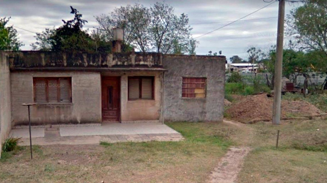 Esta es la casa donde estuvo secuestrada la mujer durante 20 años