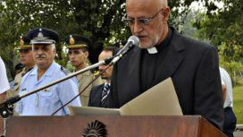 Hernán Ustariz, párroco del colegio Nuestra Señora de Fátima Hernán Ustariz, párroco del colegio Nuestra Señora de Fátima