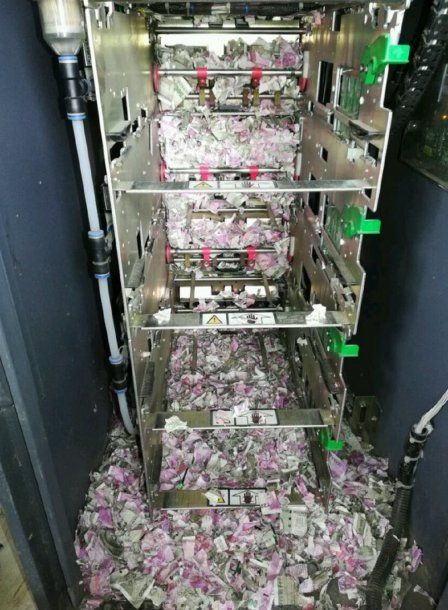 Las ratas destruyeron el dinero de un cajero .- Cr??dito: @Karma_Paljor