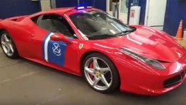 La Prefectura Naval incorporó a una Ferrari a su flota de patrulleros La Prefectura Naval incorporó a una Ferrari a su flota de patrulleros
