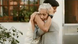 Spot de Abuelas con Adriana Garnier Ortolani y Blanca Díaz de Garnier Spot de Abuelas con Adriana Garnier Ortolani y Blanca Díaz de Garnier