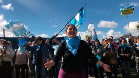 VIDEO: El baile provida contra el aborto que es furor en Salta VIDEO: El baile provida contra el aborto que es furor en Salta