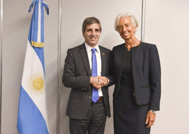 <p>Luis Caputo y Christine Lagarde (Foto de archivo)</p>
