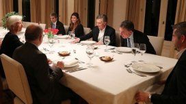 Te siguen faltando mujeres: el detalle de la cena de Macri con Lagarde Te siguen faltando mujeres: el detalle de la cena de Macri con Lagarde