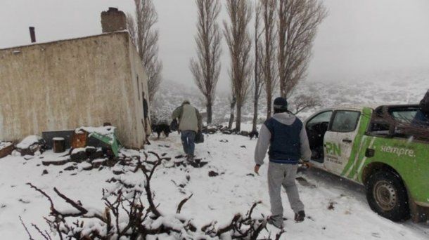 La familia está varada en la nieve hace más de 24 horas