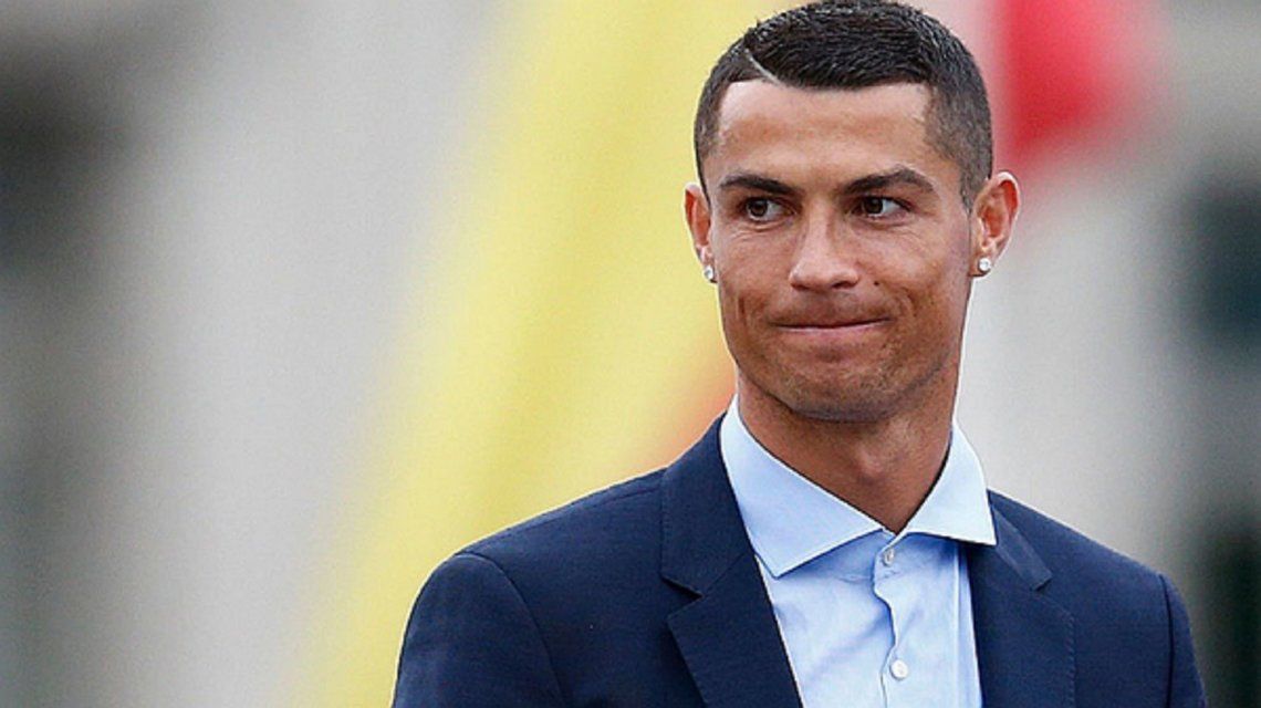 Multa millonaria y prisión para CR7 por delitos fiscales