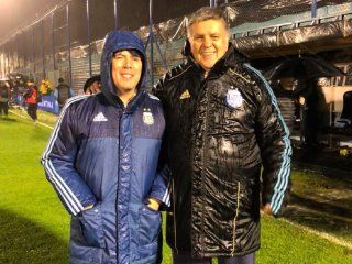 Luis Ventura con Juan Manuel Lugones bajo la lluvia Luis Ventura con Juan Manuel Lugones bajo la lluvia