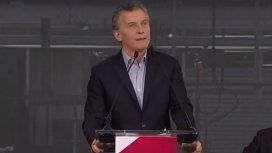 Macri criticó a la oposición por rechazar la reforma de las FF.AA. Macri criticó a la oposición por rechazar la reforma de las FF.AA.