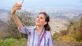 Ya tenemos excusa: las selfies hacen que nos veamos más narigones Ya tenemos excusa: las selfies hacen que nos veamos más narigones