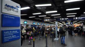 No habrá vuelos por el paro general: 60 mil pasajeros se verán afectados No habrá vuelos por el paro general: 60 mil pasajeros se verán afectados