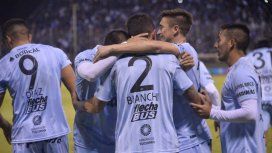 Atlético Tucumán eliminó a Huracán con un gol de Leandro Díaz Atlético Tucumán eliminó a Huracán con un gol de Leandro Díaz