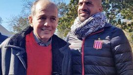 Sabella con Verón en el aniversario de Estudiantes - Crédito: Instagram edelpoficial Sabella con Verón en el aniversario de Estudiantes - Crédito: Instagram edelpoficial