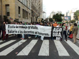 Más de 190 mil docentes universitarios reclaman condiciones dignas de trabajo Más de 190 mil docentes universitarios reclaman condiciones dignas de trabajo