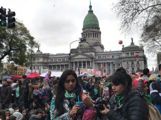 Así fue la manifestación en la Plaza Congreso a favor de la legalización del aborto Así fue la manifestación en la Plaza Congreso a favor de la legalización del aborto
