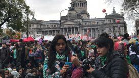 Así fue la manifestación en la Plaza Congreso a favor de la legalización del aborto Así fue la manifestación en la Plaza Congreso a favor de la legalización del aborto