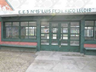 Ambos son alumnos de la Escuela N°15 de City Bell Ambos son alumnos de la Escuela N°15 de City Bell