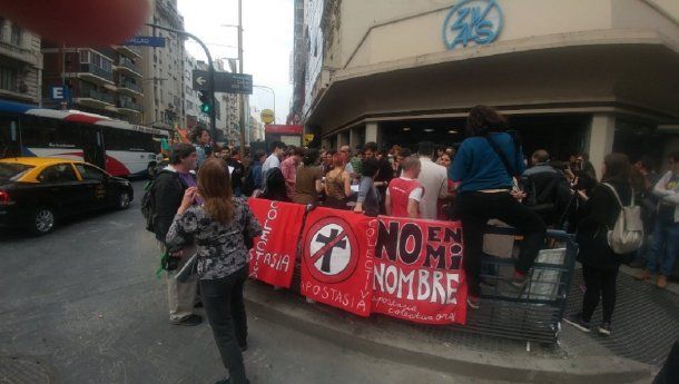 Apostasía colectiva en Buenos Aires - Crédito: @ApostasiaAr
