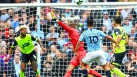 ¡Qué golazo! Esta genialidad del Kun Agüero abrió el triunfo del Manchester City ¡Qué golazo! Esta genialidad del Kun Agüero abrió el triunfo del Manchester City