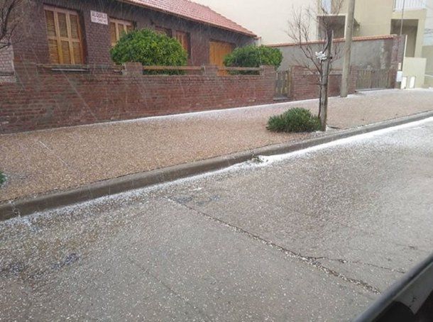 Graupel en provincia de Buenos Aires - Crédito: @SMN_Argentina