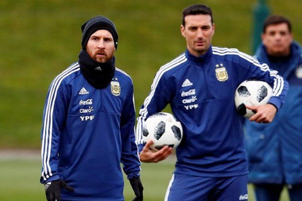 Scaloni confirmó que Messi seguirá sin jugar en la Scaloni confirmó que Messi seguirá sin jugar en la