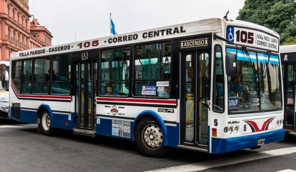 El 105 fue la línea con más votos: 1.600 pasajeros satisfechos