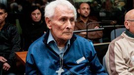 El Ministerio de Seguridad rechazó la reincorporación de Miguel Etchecolatz a la Bonaerense El Ministerio de Seguridad rechazó la reincorporación de Miguel Etchecolatz a la Bonaerense