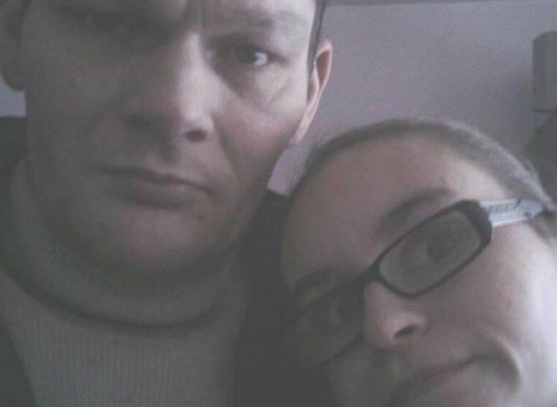 Smith y su mujer, Jody Simpson, fueron condenados por torturar a Tony, que fue adoptado por otra familia