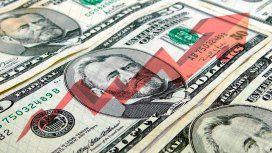 Pese a la liquidación de reservas, el dólar subió otros 11 centavos y cerró a $40,53 Pese a la liquidación de reservas, el dólar subió otros 11 centavos y cerró a $40,53