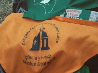 Iglesia y Estado, asunto separado se canta en las manifestaciones Iglesia y Estado, asunto separado se canta en las manifestaciones