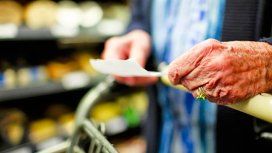 Casi 4 millones de abuelos no logran cubrir sus necesidades básicas Casi 4 millones de abuelos no logran cubrir sus necesidades básicas