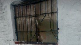 Aprovecharon la tormenta y robaron la escuela de fútbol César Luis Menotti en Luján Aprovecharon la tormenta y robaron la escuela de fútbol César Luis Menotti en Luján