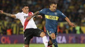Enzo Pérez y Carlos Tevez Enzo Pérez y Carlos Tevez