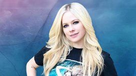 Avril Lavigne regresó a la música. Avril Lavigne regresó a la música.