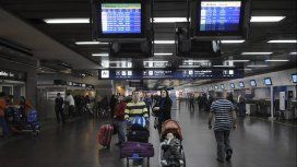El Gobierno dio marcha atrás con una resolución y los pilotos levantaron el paro El Gobierno dio marcha atrás con una resolución y los pilotos levantaron el paro