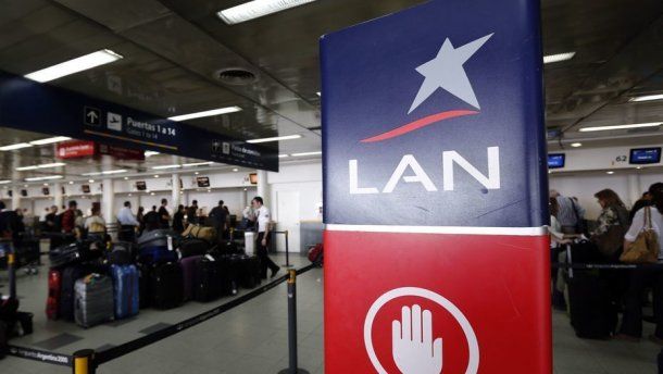 LATAM sugiere modificar la fecha de vuelo.