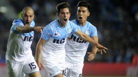 Lisandro López, Augusto Solari y Pol Fernández celebran el gol de la victoria Lisandro López, Augusto Solari y Pol Fernández celebran el gol de la victoria