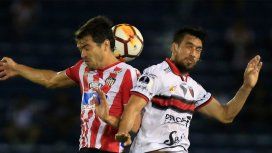 Colón perdió ante Junior en Barranquilla pero la serie está abierta Colón perdió ante Junior en Barranquilla pero la serie está abierta