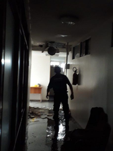 Cayó parte del techo en la Fiscalía y Defensoría de Florencio Varela