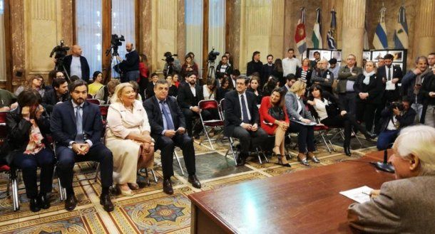 La oposición no dio quórum y Carrió se quedó sin presidir la bicameral de Ministerio Público.