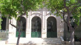 Misterio en un colegio destruido por el terremoto de 1944: ¿tiene fantasmas? Misterio en un colegio destruido por el terremoto de 1944: ¿tiene fantasmas?