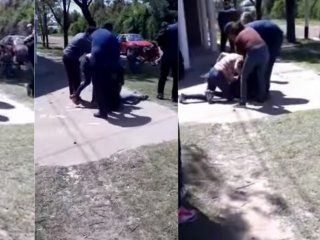 Pelea de madres en un jardín de infantes Pelea de madres en un jardín de infantes