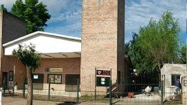 Un colegio católico quiere prohibir que las chicas usen polleras para evitar tentaciones Un colegio católico quiere prohibir que las chicas usen polleras para evitar tentaciones